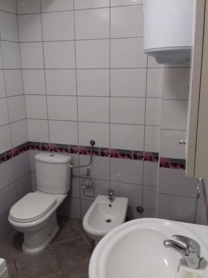 Green Oaza Apartment فوينيتسا المظهر الخارجي الصورة